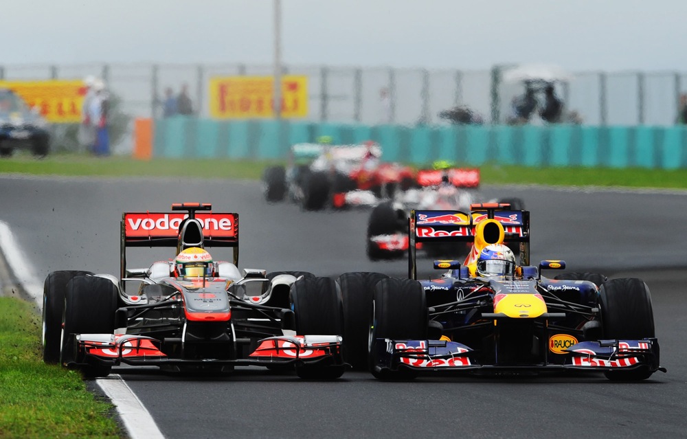 M. Brundle'as: „Red Bull“ ir „McLaren“ skiria visai nedaug