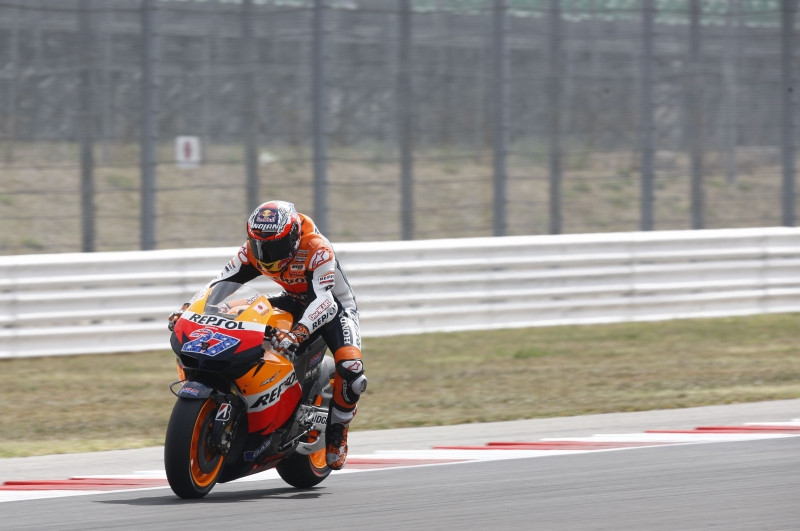 MotoGP. Aragone „pole“ iškovojo C. Stoneris