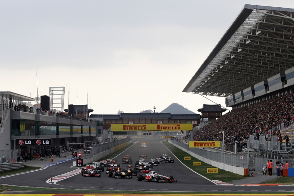 B. Ecclestone‘as: Korėjos GP į tvarkaraštį įtraukėme dėl teisinių priežasčių