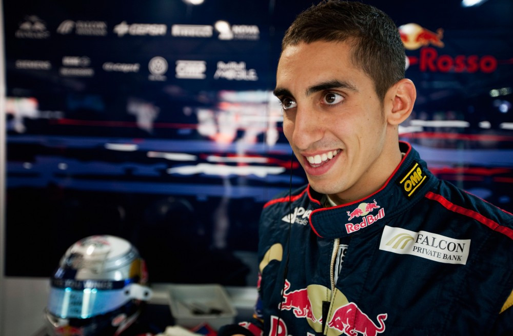 S. Buemi taps „Ferrari“ pilotu bandytoju?
