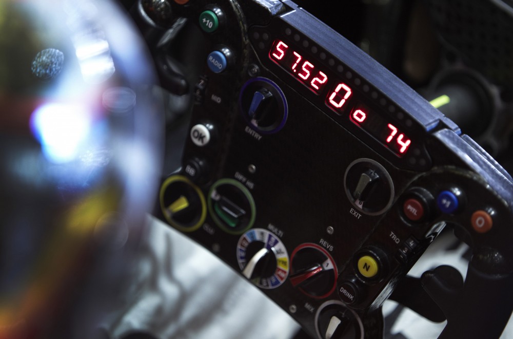 Nuo 2013 m. F-1 – nauja standartinė elektronikos kontrolė