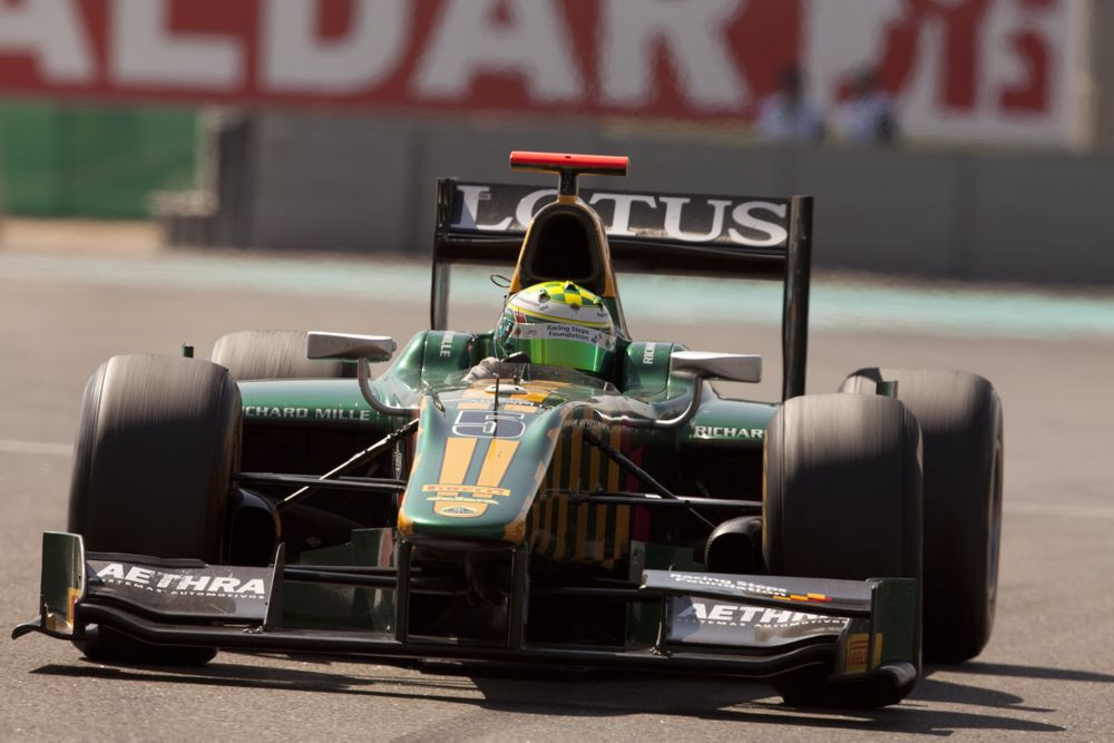 GP2. Abu Dabyje pergalę iškovojo J. Calado