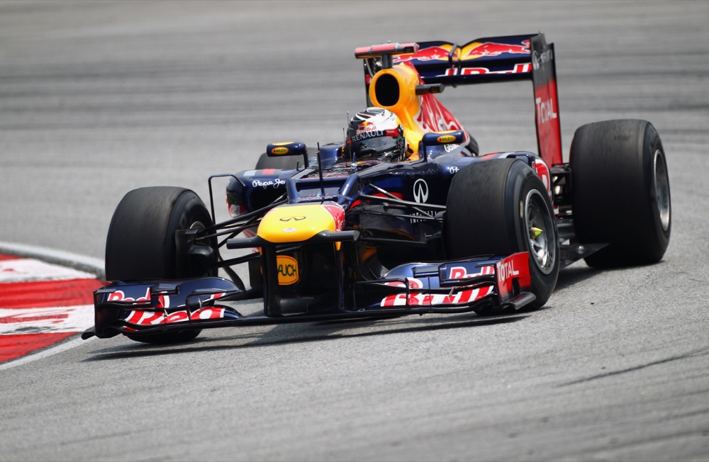 S. Vettelis: „Red Bull“ bolidas – nervingas ir nestabilus