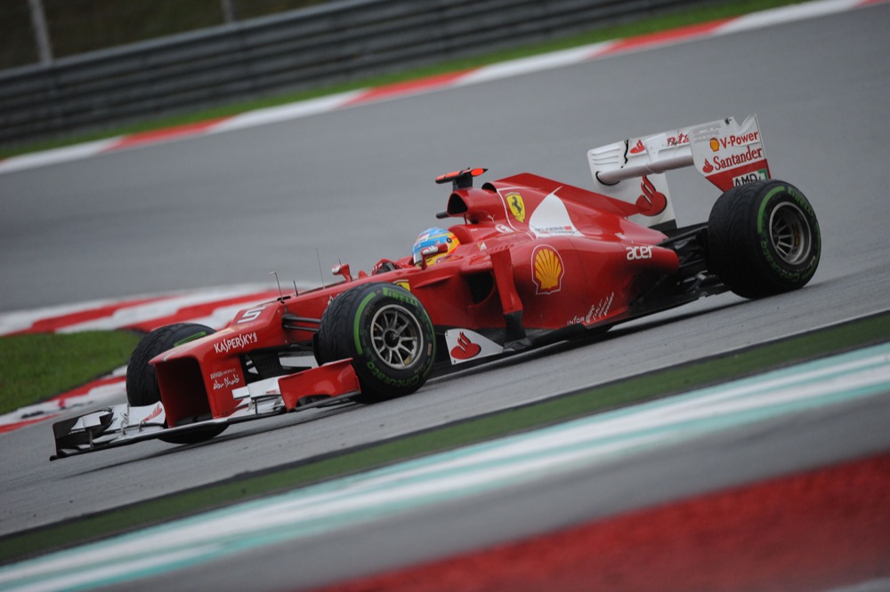 F. Alonso: „Ferrari“ trūksta greičio