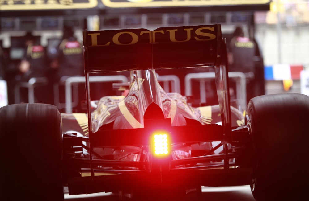 „Lotus“ žada įdomių bolido naujovių