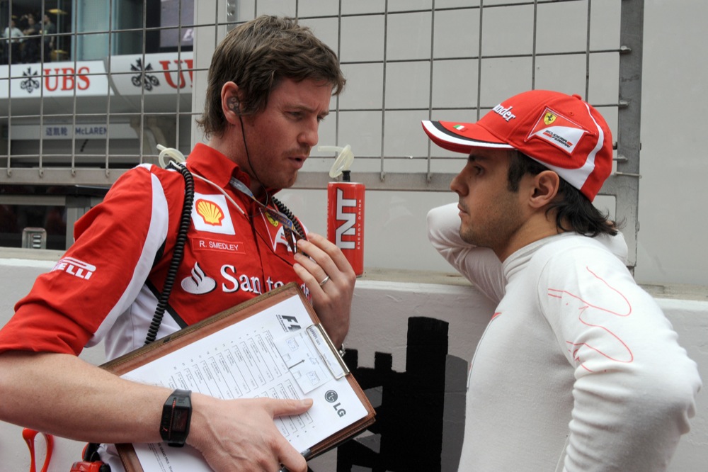R. Smedley‘is: „Ferrari“ komandos nurodymai pakeitė F. Massą