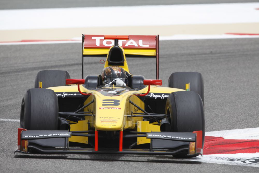 GP2. Bahreine antroji D. Valsecchi „pole“