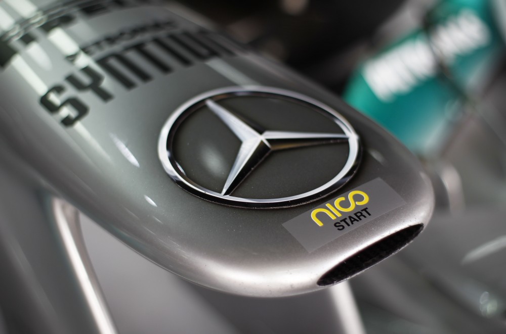 „The Times“: „Mercedes“ svarsto pasitraukimą iš F-1