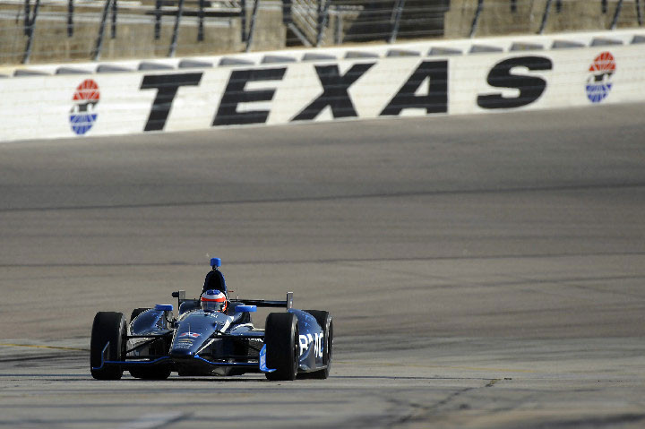 IndyCar. R. Barrichello: lėkti ovalu - nuostabu