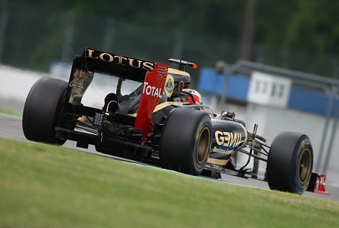 „Lotus“ išbandė savąją dvigubos DRS sistemos versiją
