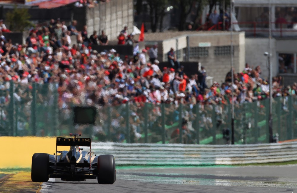 „Lotus“ dvigubos DRS nenaudos ir Italijoje