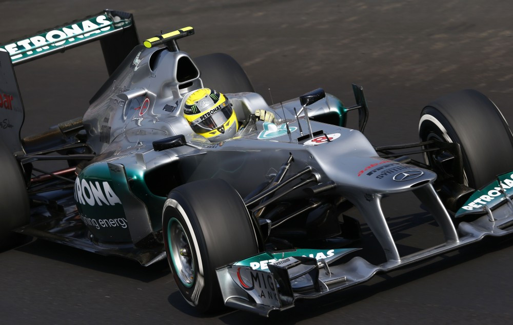 „Mercedes“ komandoje skirtingos nuotaikos