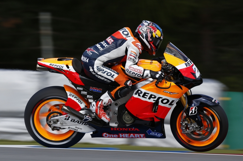 MotoGP. D. Pedrosa dar kartą įveikė J. Lorenzo