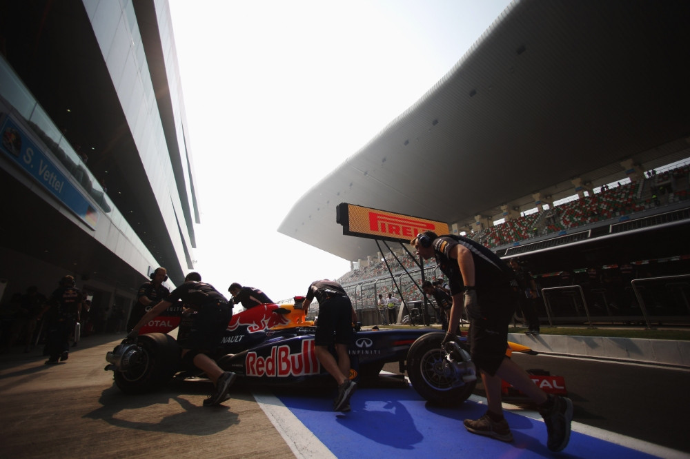 „Red Bull“ generatorių gedimai gali sugrįžti?
