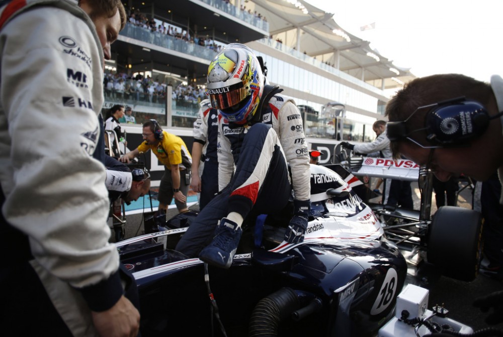 E. Jordanas: P. Maldonado paliks „Williams“