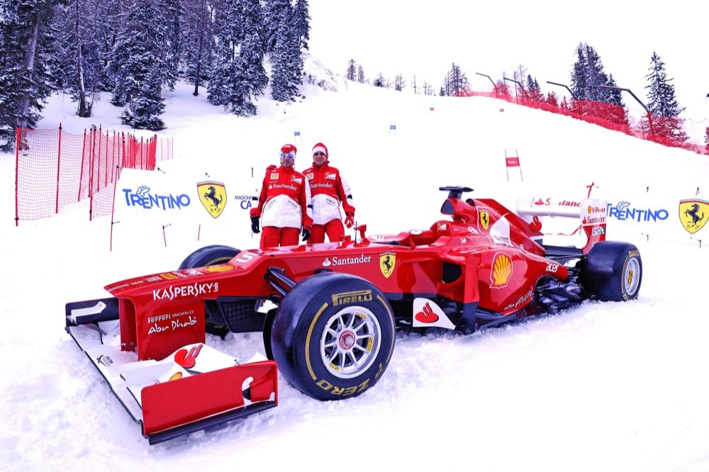 Nuotraukų galerija: „Ferrari“ renginys „Wroom“