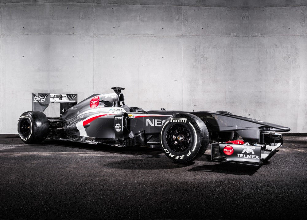 Pristatytas „Sauber C32“