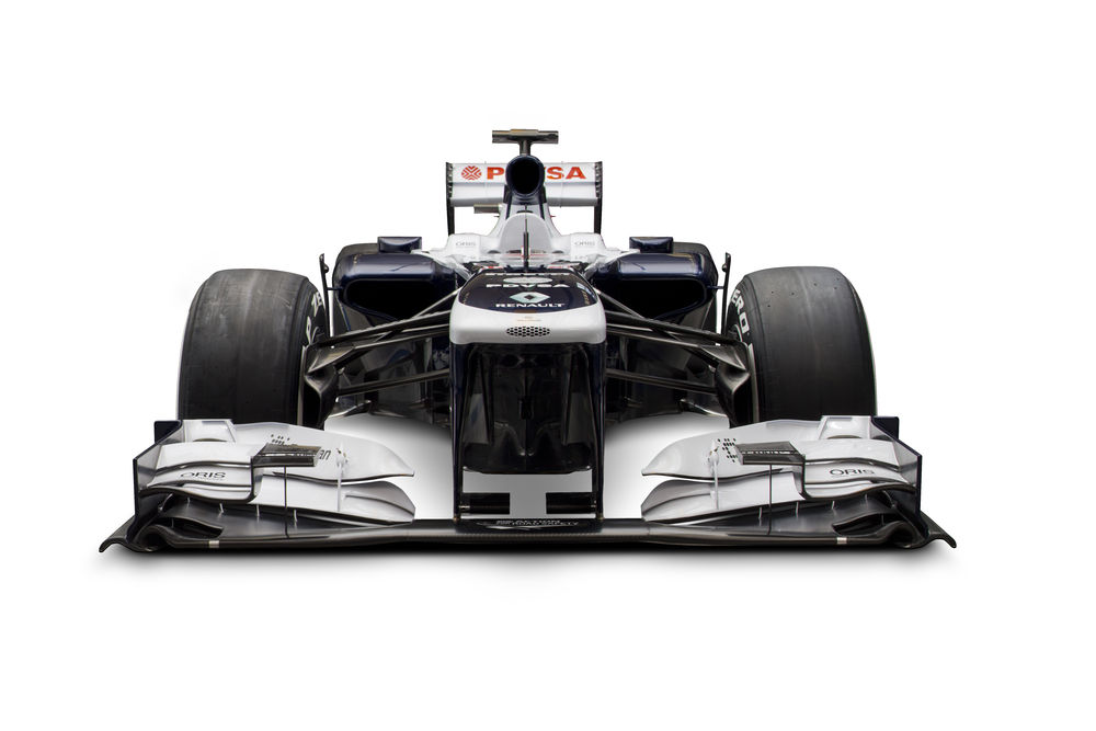„Williams“ savo bazėje užvedė „Mercedes“ variklį