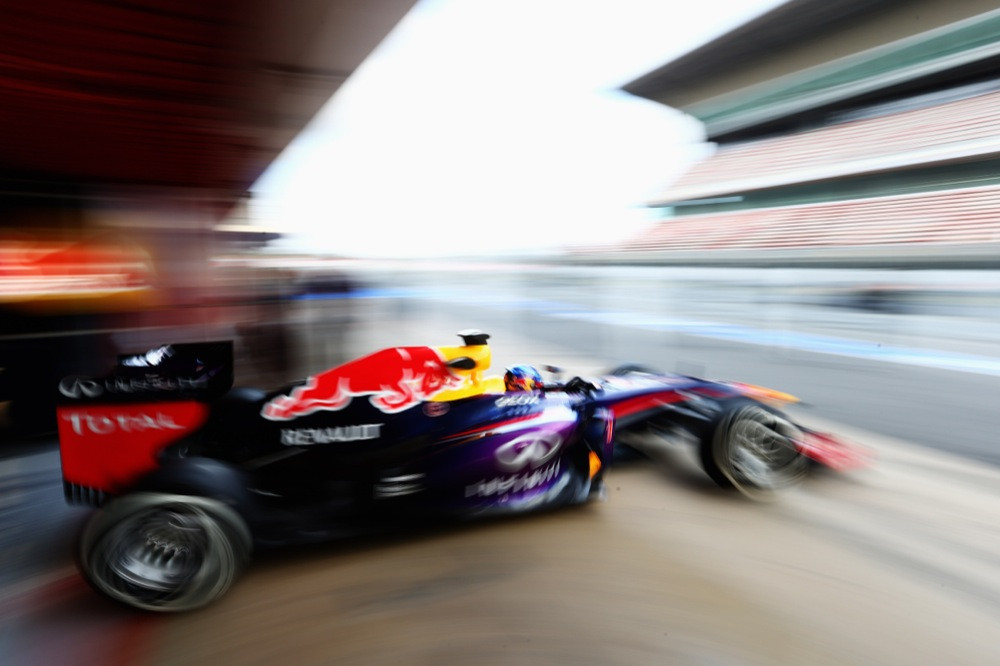 „Red Bull“ - lėčiausi tiesiojoje