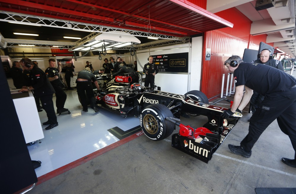 E. Boullier: F-1 komandoms gresia karas dėl technikos specialistų
