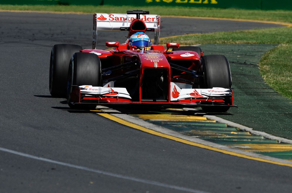 F. Alonso: „Lotus“ tikrai įveikiami „Ferrari“