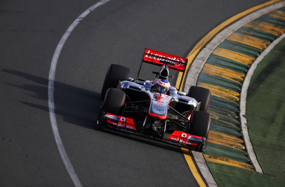J. Buttonas: „McLaren“ atsigaus dar negreitai