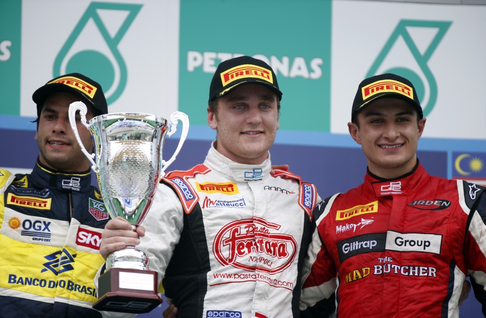 GP2. S. Coletti triumfavo sprinto lenktynėse
