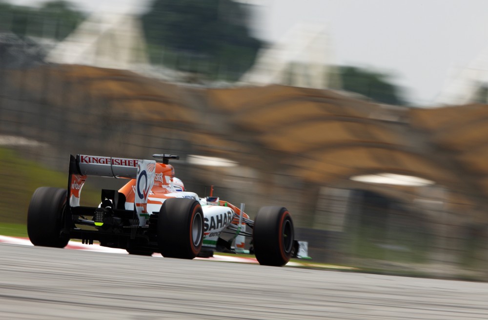 „Force India“ lenktynes sužlugdė problemos su ratų veržlėmis