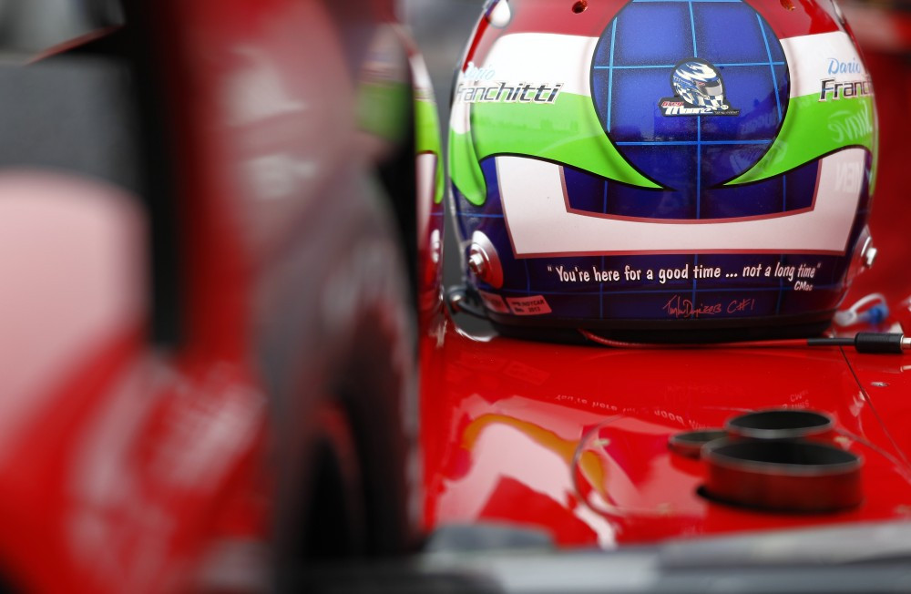 IndyCar. Šiurpią avariją išgyvenęs D. Franchitti dėkoja fanams