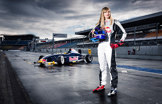„Red Bull“ jaunųjų talentų būryje – 18-etė mergina