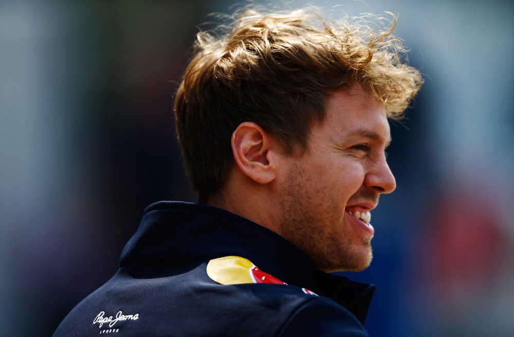 „Red Bull“: „Mercedes“ bandymai persivilioti S. Vettelį nestebina