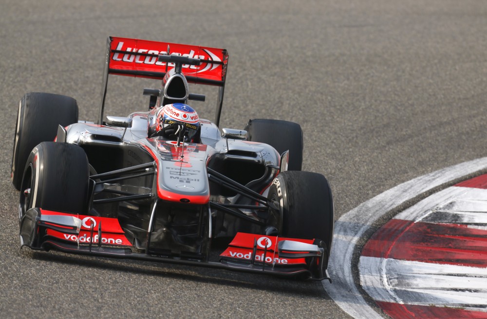J. Buttonas nesureikšmina „McLaren“ ruošiamų bolido atnaujinimų