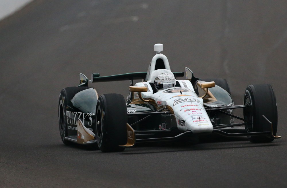 IndyCar. Pirmą „Indy 500“ kvalifikacijos dieną greičiausias E. Carpenteris