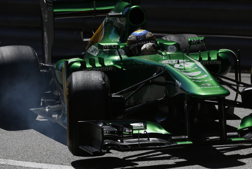 „Caterham“ 2014 m. naudos „Renault“ variklius, „Williams“ žvalgosi į „Mercedes“