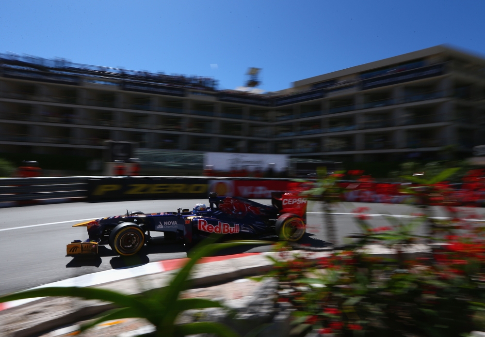 Oficialu: „Toro Rosso“ pereis prie „Renault“ variklių