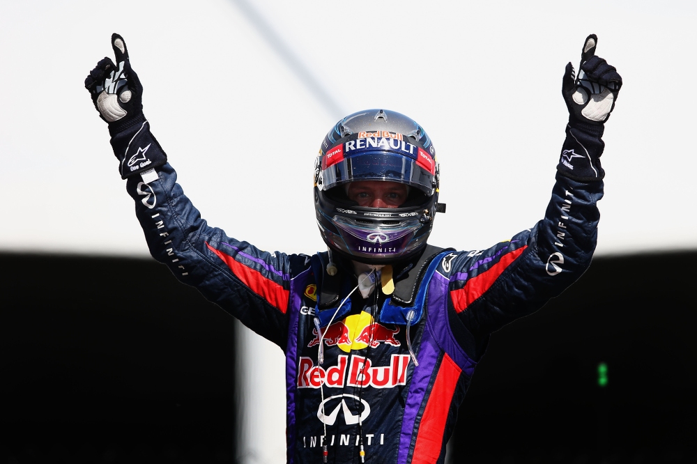 5 kartą šiemet laimėjęs S. Vettelis: fantastiškos lenktynės