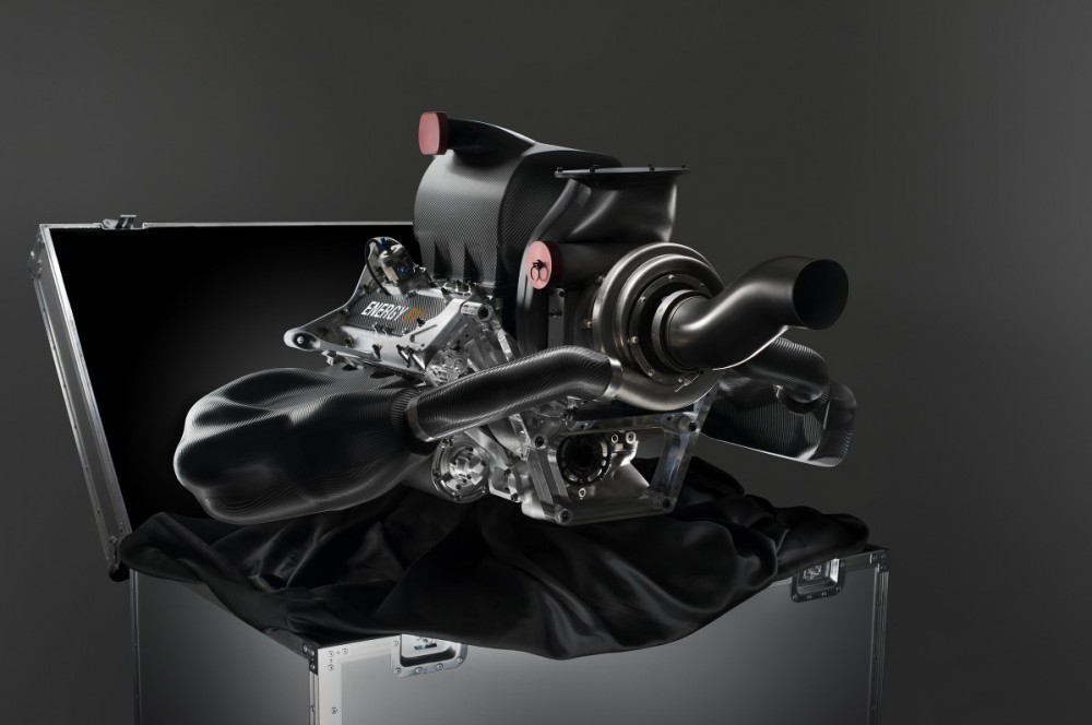 „Renault“ pristatė 2014 m. F-1 variklį