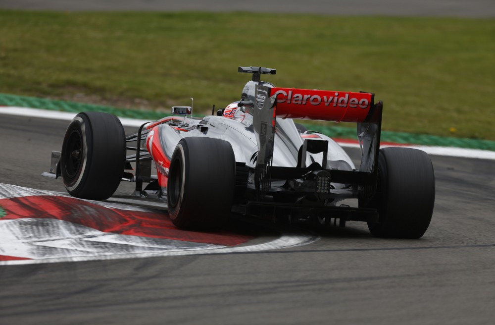 „McLaren“ stovykloje - skirtingos pilotų nuotaikos