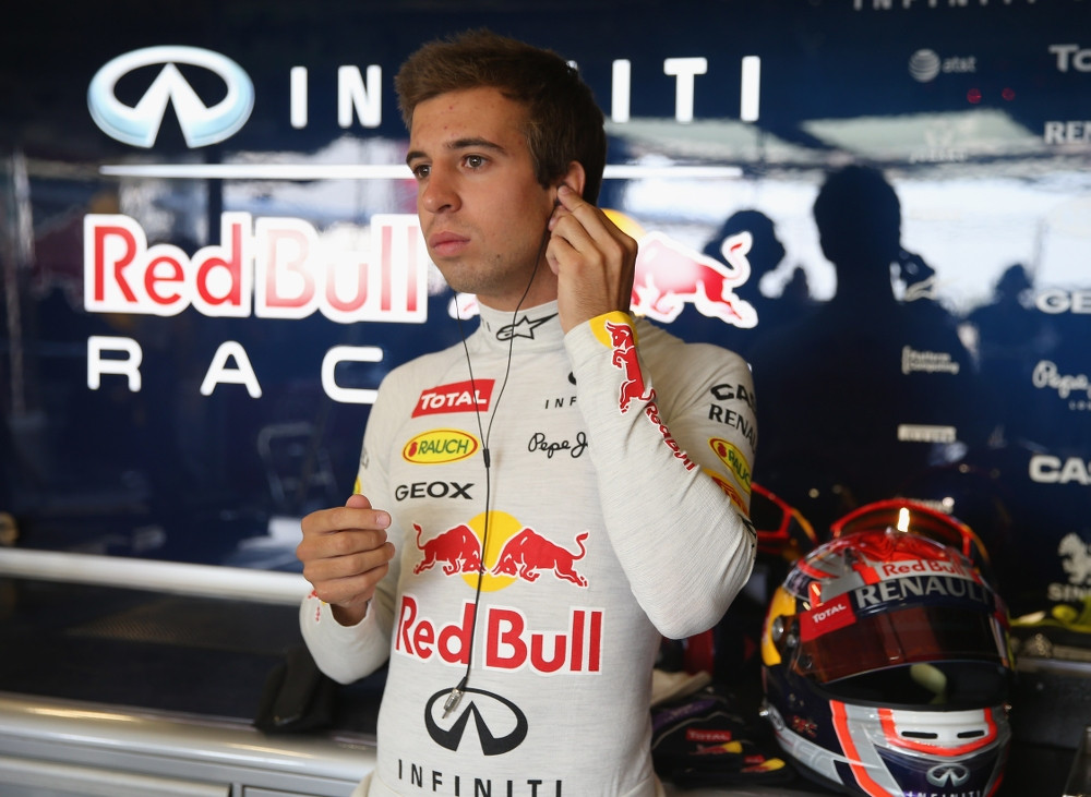 A. Felixas da Costa kitąmet gali tapti „Toro Rosso“ pilotu