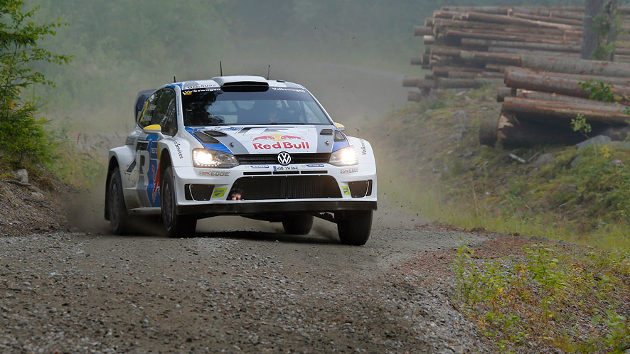 WRC. Suomijos ralyje - S. Ogier triumfas
