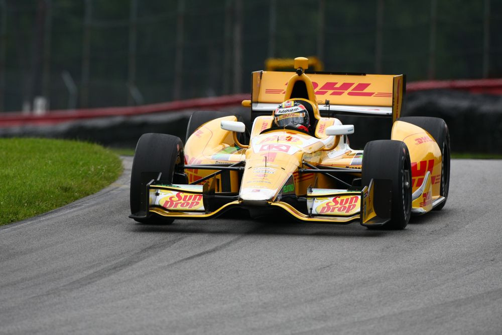 IndyCar. Mid-Ohajuje „pole“ iškovojo R. Hunteris-Reay‘us