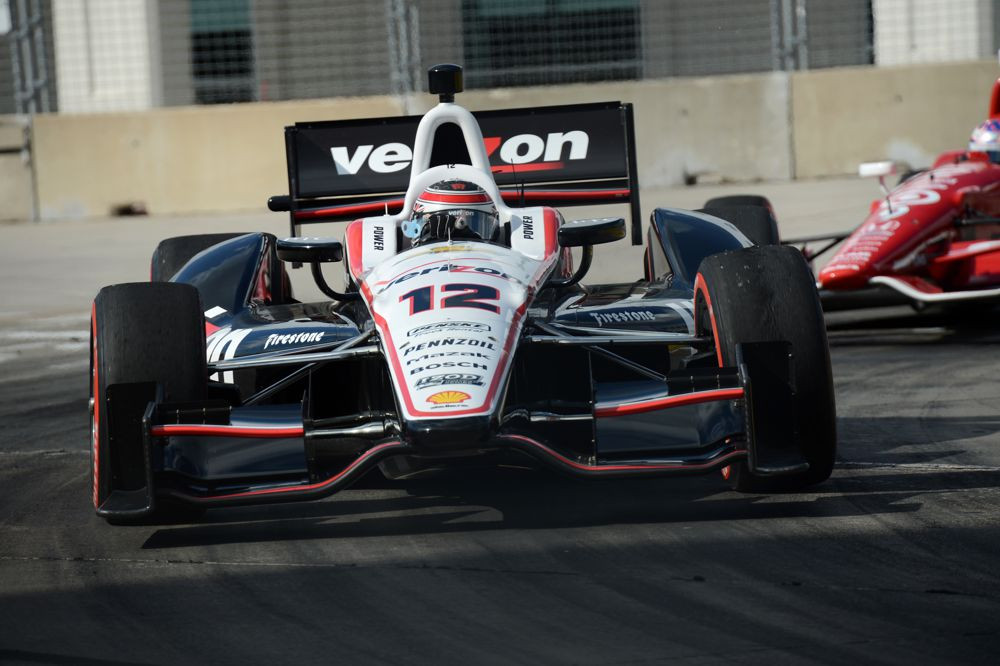 IndyCar. Savaitgalį Hiustone W. Poweris užbaigė pergale