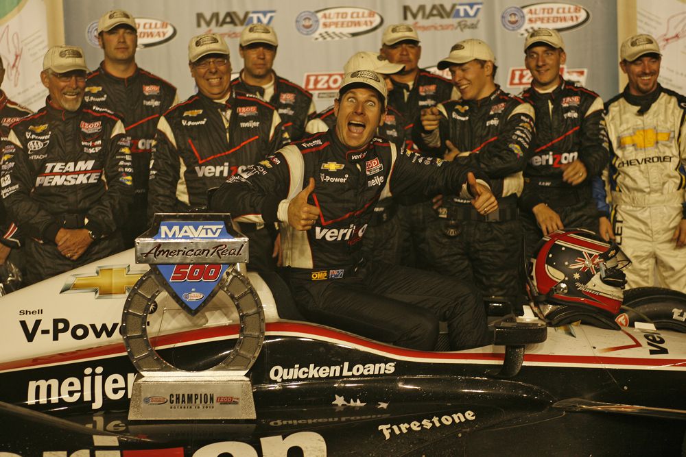 IndyCar. W. Poweris triumfavo Fontanoje, S. Dixonas 3-ią kartą tapo čempionu