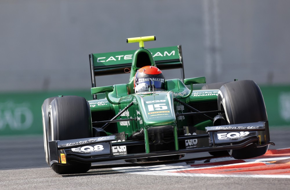 GP2. A. Rossi iškovojo pirmąją pergalę, F. Leimeris tapo GP2 čempionu