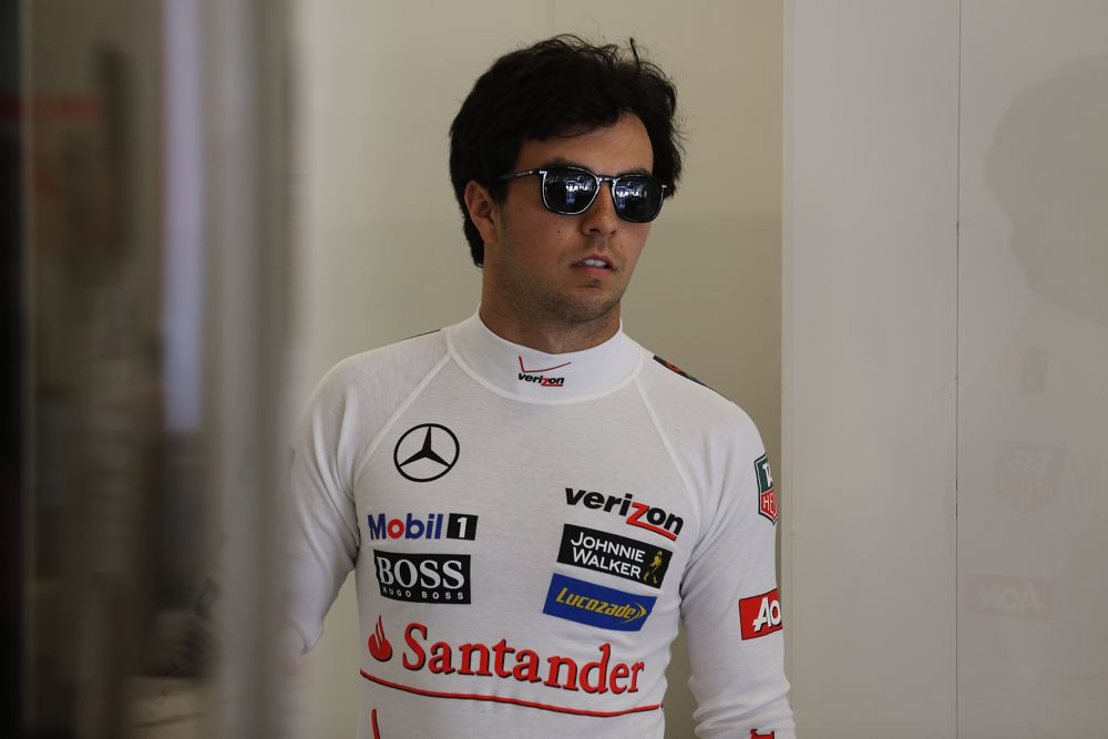 „McLaren“ bando padėti S. Perezui rasti vietą F-1