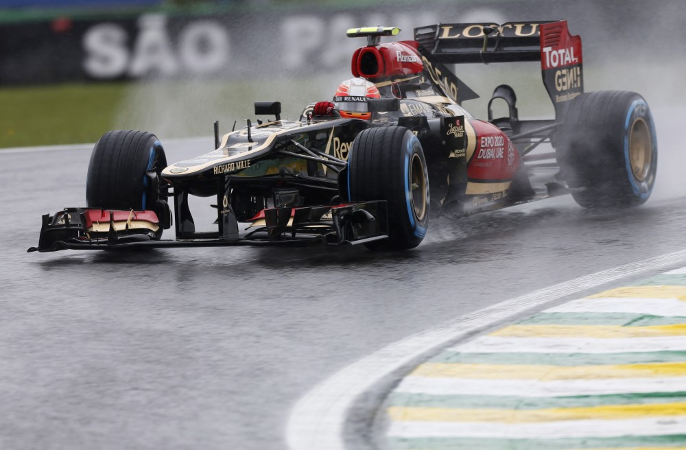 R. Grosjeanas: sausoje trasoje galime įveikti „Mercedes“ ir „Ferrari“