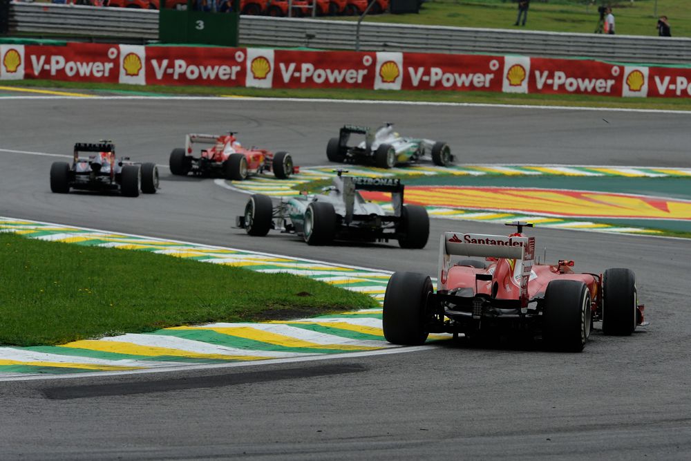 „Ferrari“: 2014 m. variklių taisyklės - vieta interpretacijoms