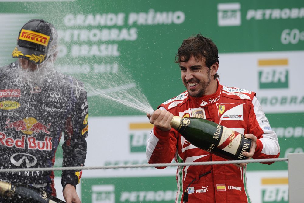 Lietuvos F-1 fanai metų lenktynininku vėl išrinko F. Alonso