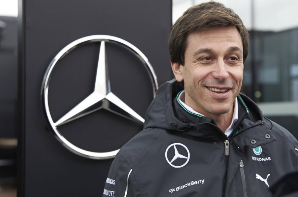 „Mercedes“ auklėjo abu pilotus