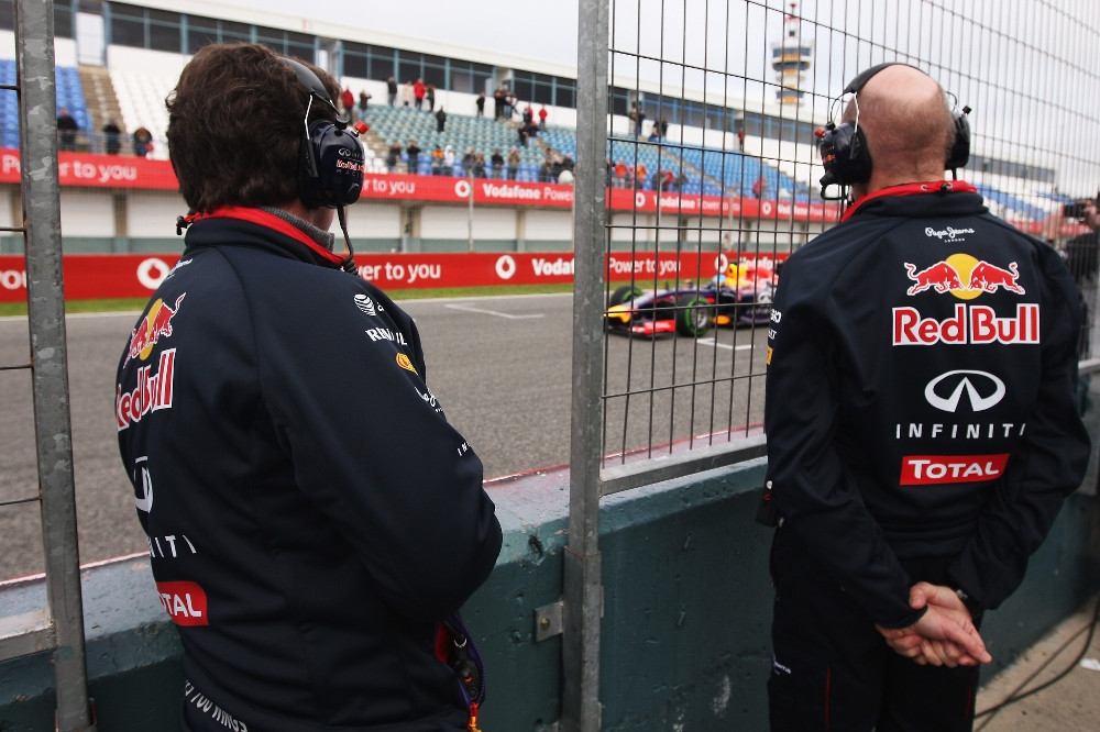 J. Buttonas: prasta „Red Bull“ forma yra naudinga „Formulei-1“
